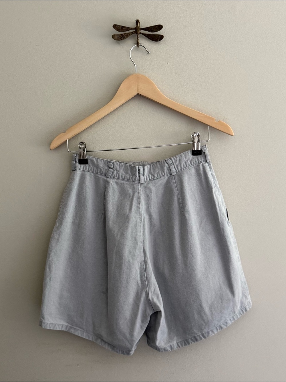 LL Bean Vintage Pleated High Waisted Womens Shorts 27” waist - Picture 4 of 5